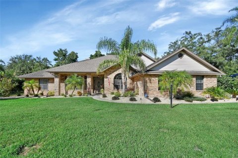 Villa ou maison à vendre à DeLand, Floride: 4 chambres, 237.09 m2 № 1392621 - photo 1