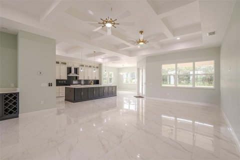 Villa ou maison à vendre à Kissimmee, Floride: 4 chambres, 278.43 m2 № 1392649 - photo 4