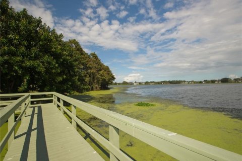 Condo in Orlando, Florida, 2 bedrooms  № 1392680 - photo 27