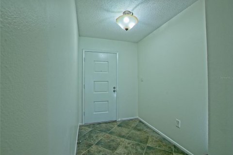 Condominio en venta en Orlando, Florida, 2 dormitorios, 115.94 m2 № 1392680 - foto 3