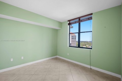 Condominio en venta en Coral Gables, Florida, 2 dormitorios, 94.76 m2 № 1389527 - foto 16