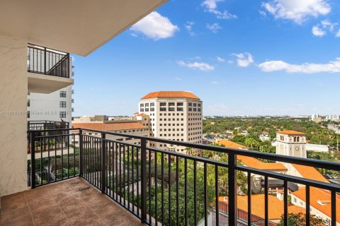 Condominio en venta en Coral Gables, Florida, 2 dormitorios, 94.76 m2 № 1389527 - foto 13