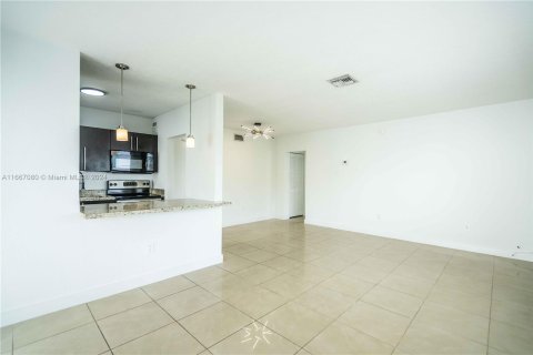 Apartment in Miami Beach, Florida 1 bedroom, 65.03 sq.m. № 1381748 - photo 7