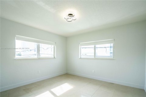 Apartment in Miami Beach, Florida 1 bedroom, 65.03 sq.m. № 1381748 - photo 13