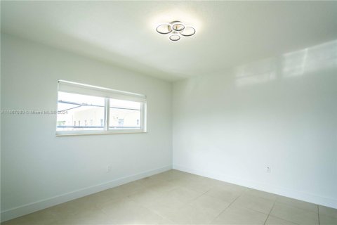 Apartment in Miami Beach, Florida 1 bedroom, 65.03 sq.m. № 1381748 - photo 16