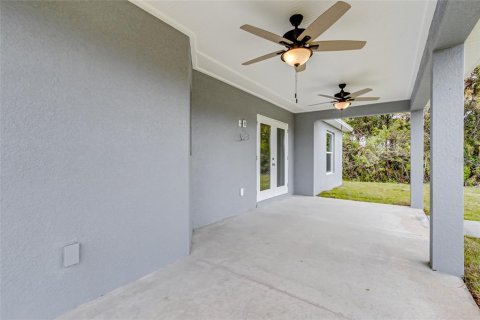 House in Palm Bay, Florida 3 bedrooms, 176.05 sq.m. № 1158568 - photo 22