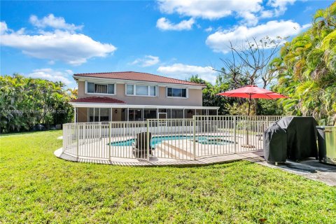 Casa en venta en Coral Springs, Florida, 6 dormitorios, 382.48 m2 № 1078576 - foto 28