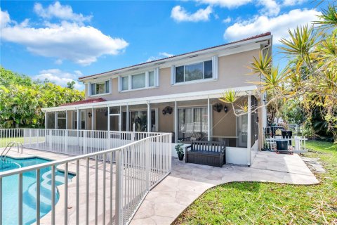 Casa en venta en Coral Springs, Florida, 6 dormitorios, 382.48 m2 № 1078576 - foto 24