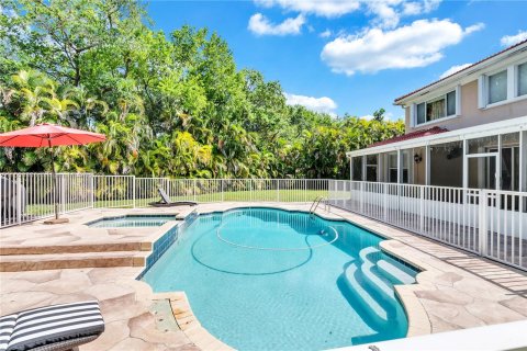Villa ou maison à vendre à Coral Springs, Floride: 6 chambres, 382.48 m2 № 1078576 - photo 25