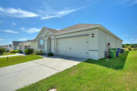 Casa en venta en Winter Haven, Florida, 3 dormitorios, 160.44 m2 № 1393711 - foto 4