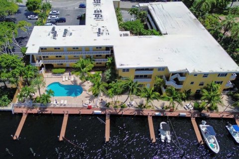 Condominio en venta en Fort Lauderdale, Florida, 1 dormitorio, 41.81 m2 № 1360580 - foto 12