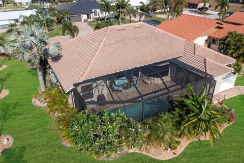 Villa ou maison à vendre à Punta Gorda, Floride: 3 chambres, 239.87 m2 № 1302309 - photo 13