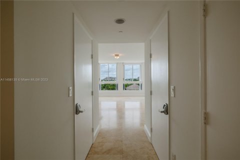 Copropriété à vendre à Key Biscayne, Floride: 3 chambres, 241.73 m2 № 735904 - photo 9