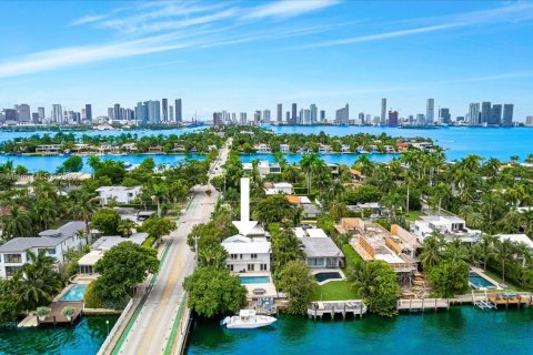 Купить земельный участок в Майами-Бич, Флорида № 911386 - фото 14