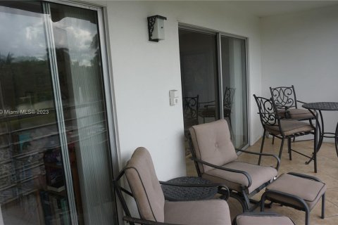 Condominio en venta en Coconut Creek, Florida, 2 dormitorios, 107.4 m2 № 754339 - foto 10