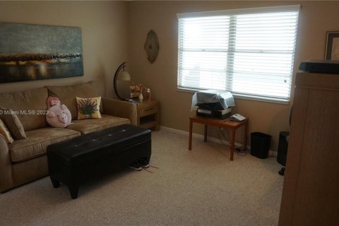 Copropriété à vendre à Coconut Creek, Floride: 2 chambres, 107.4 m2 № 754339 - photo 20