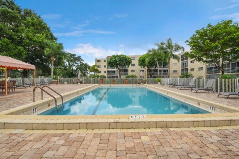 Condominio en venta en Lake Worth, Florida, 2 dormitorios, 113.53 m2 № 994260 - foto 29