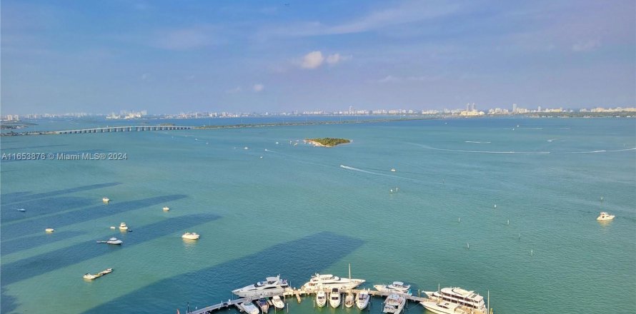 Condo in Miami, Florida, 1 bedroom  № 1348545