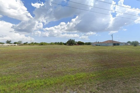 Terreno en venta en Lehigh Acres, Florida № 1081190 - foto 17
