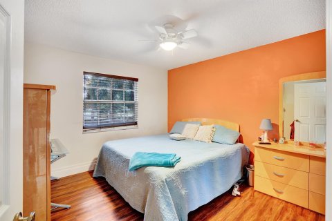 Casa en venta en Boynton Beach, Florida, 4 dormitorios, 195.93 m2 № 913219 - foto 12