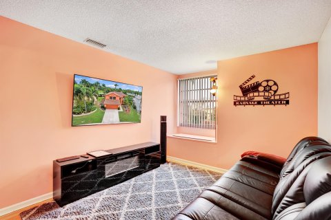 Casa en venta en Boynton Beach, Florida, 4 dormitorios, 195.93 m2 № 913219 - foto 15