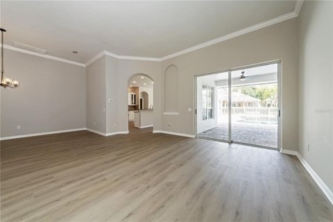 Casa en venta en Tampa, Florida, 4 dormitorios, 289.48 m2 № 1350392 - foto 8