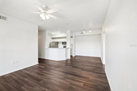 Copropriété à vendre à Orlando, Floride: 2 chambres, 99.68 m2 № 1308804 - photo 7