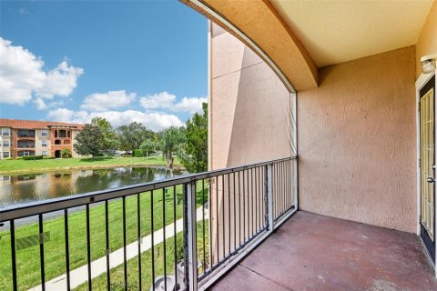 Copropriété à vendre à Orlando, Floride: 2 chambres, 99.68 m2 № 1308804 - photo 27