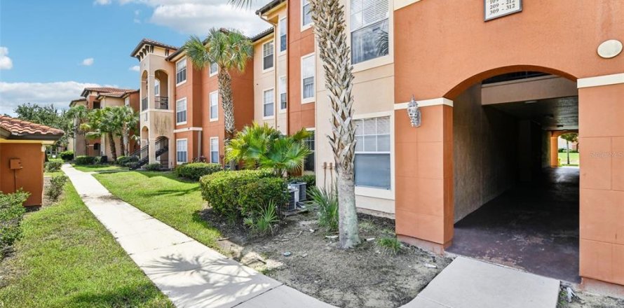 Condo in Orlando, Florida, 2 bedrooms  № 1308804