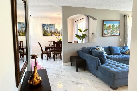 Casa en venta en Coconut Creek, Florida, 4 dormitorios, 221.01 m2 № 1183099 - foto 25