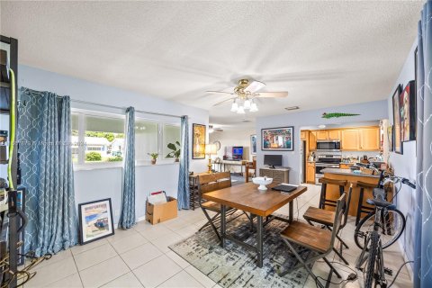 Villa ou maison à vendre à Tamarac, Floride: 2 chambres, 106.37 m2 № 1394354 - photo 21