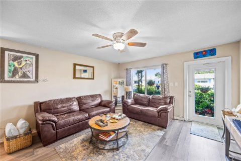 Casa en venta en Tamarac, Florida, 2 dormitorios, 106.37 m2 № 1394354 - foto 12