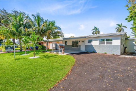 Villa ou maison à vendre à Hallandale Beach, Floride: 3 chambres, 139.17 m2 № 1394396 - photo 10