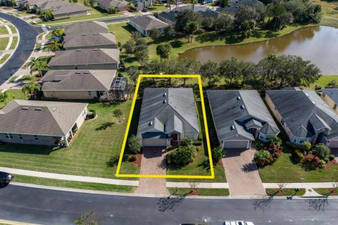 Casa en venta en Palm Bay, Florida, 3 dormitorios, 186.64 m2 № 922259 - foto 1