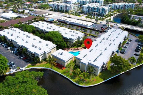 Condominio en venta en Wilton Manors, Florida, 2 dormitorios, 92.9 m2 № 1098686 - foto 10