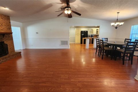 Casa en venta en Orlando, Florida, 2 dormitorios, 151.24 m2 № 1405582 - foto 9