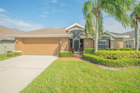 Casa en venta en Port Orange, Florida, 3 dormitorios, 189.33 m2 № 1405555 - foto 1