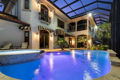 Villa ou maison à vendre à Riviera Beach, Floride: 4 chambres, 441.01 m2 № 278405 - photo 4