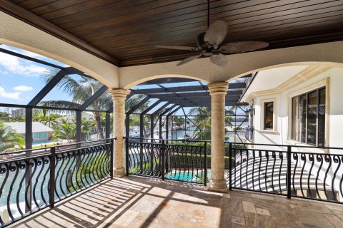 Villa ou maison à vendre à Riviera Beach, Floride: 4 chambres, 441.01 m2 № 278405 - photo 17