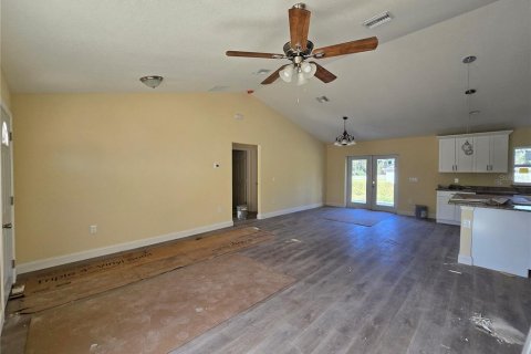 House in Ocala, Florida 3 bedrooms, 128.21 sq.m. № 1408181 - photo 7