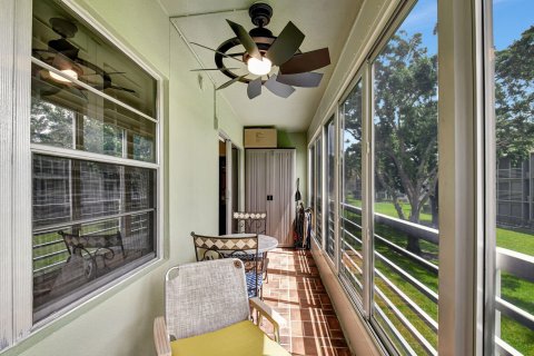 Copropriété à vendre à Boca Raton, Floride: 2 chambres, 78.04 m2 № 1129279 - photo 28