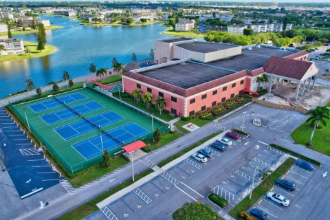 Copropriété à vendre à Boca Raton, Floride: 2 chambres, 78.04 m2 № 1129279 - photo 12