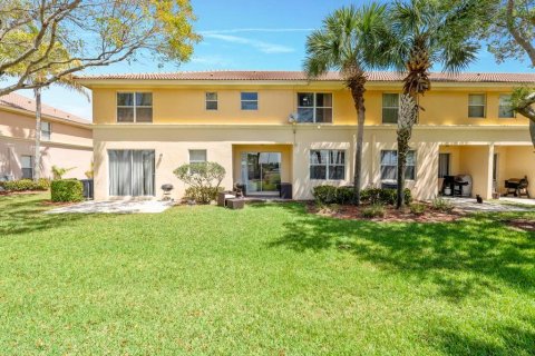 Townhouse in Royal Palm Beach, Florida 2 bedrooms, 134.52 sq.m. № 1129305 - photo 6