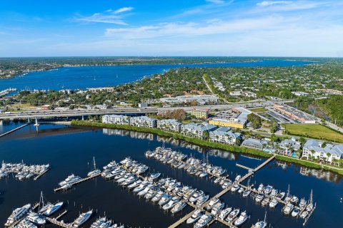 Condominio en venta en Stuart, Florida, 3 dormitorios, 129.23 m2 № 932278 - foto 7