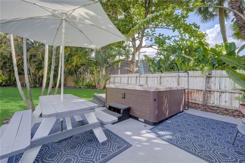 Immobilier commercial à vendre à Wilton Manors, Floride: 205.78 m2 № 1223306 - photo 4