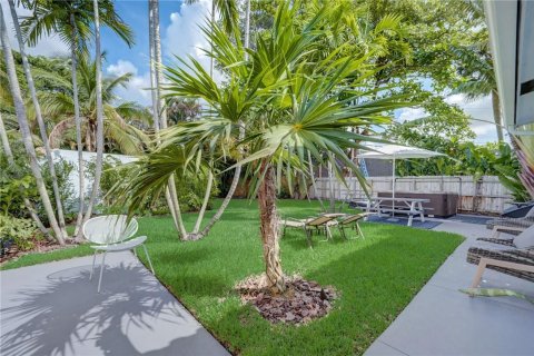 Immobilier commercial à vendre à Wilton Manors, Floride: 205.78 m2 № 1223306 - photo 3