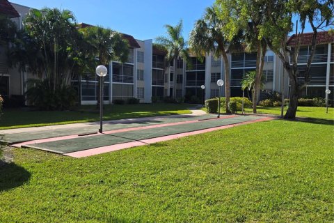 Condominio en venta en Lauderhill, Florida, 1 dormitorio, 67.45 m2 № 1116693 - foto 9