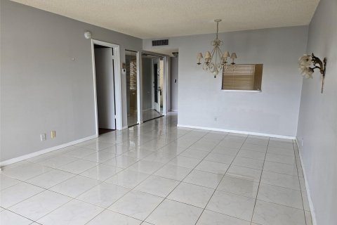 Copropriété à vendre à Lauderhill, Floride: 1 chambre, 67.45 m2 № 1116693 - photo 19