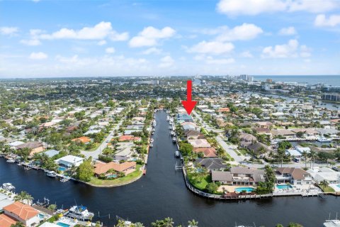 Casa en venta en Deerfield Beach, Florida, 3 dormitorios, 223.06 m2 № 1116647 - foto 1