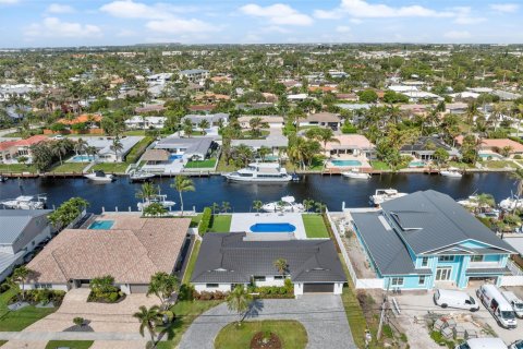 Casa en venta en Deerfield Beach, Florida, 3 dormitorios, 223.06 m2 № 1116647 - foto 9